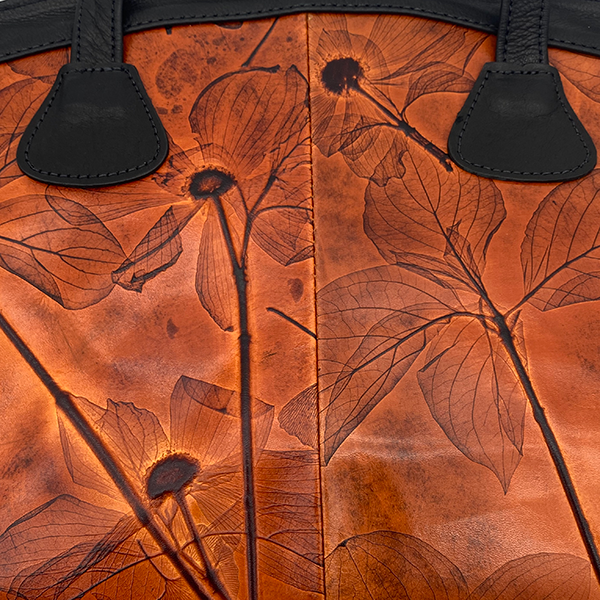 leaf leather inside